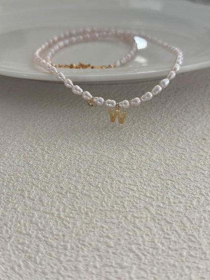 W-Shaped Mother-of-Pearl Pendant - SOLIS