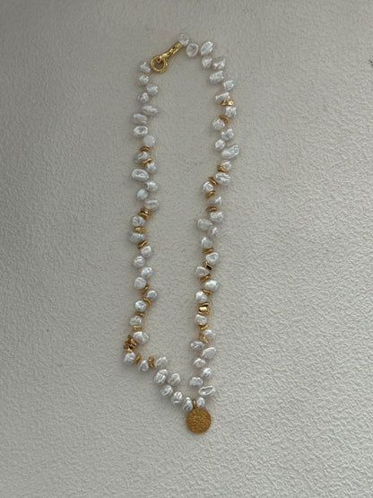 Gold Medallion Keshi Pearl Necklace - SOLIS