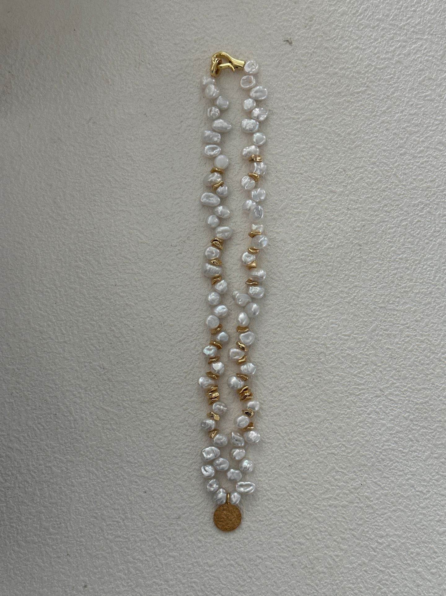 Gold Medallion Keshi Pearl Necklace - SOLIS