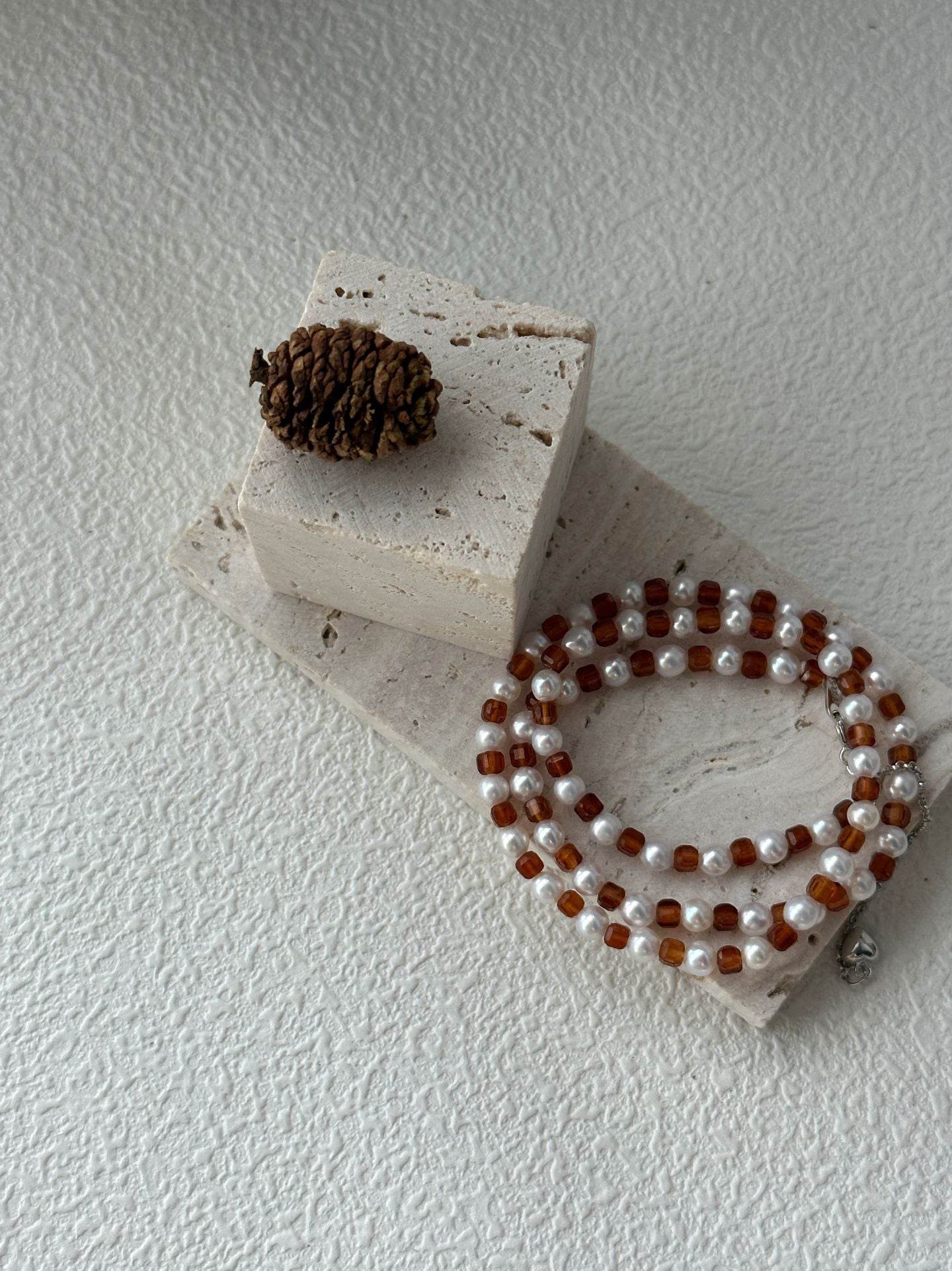 Garnet Glow Pearl Necklace - SOLIS