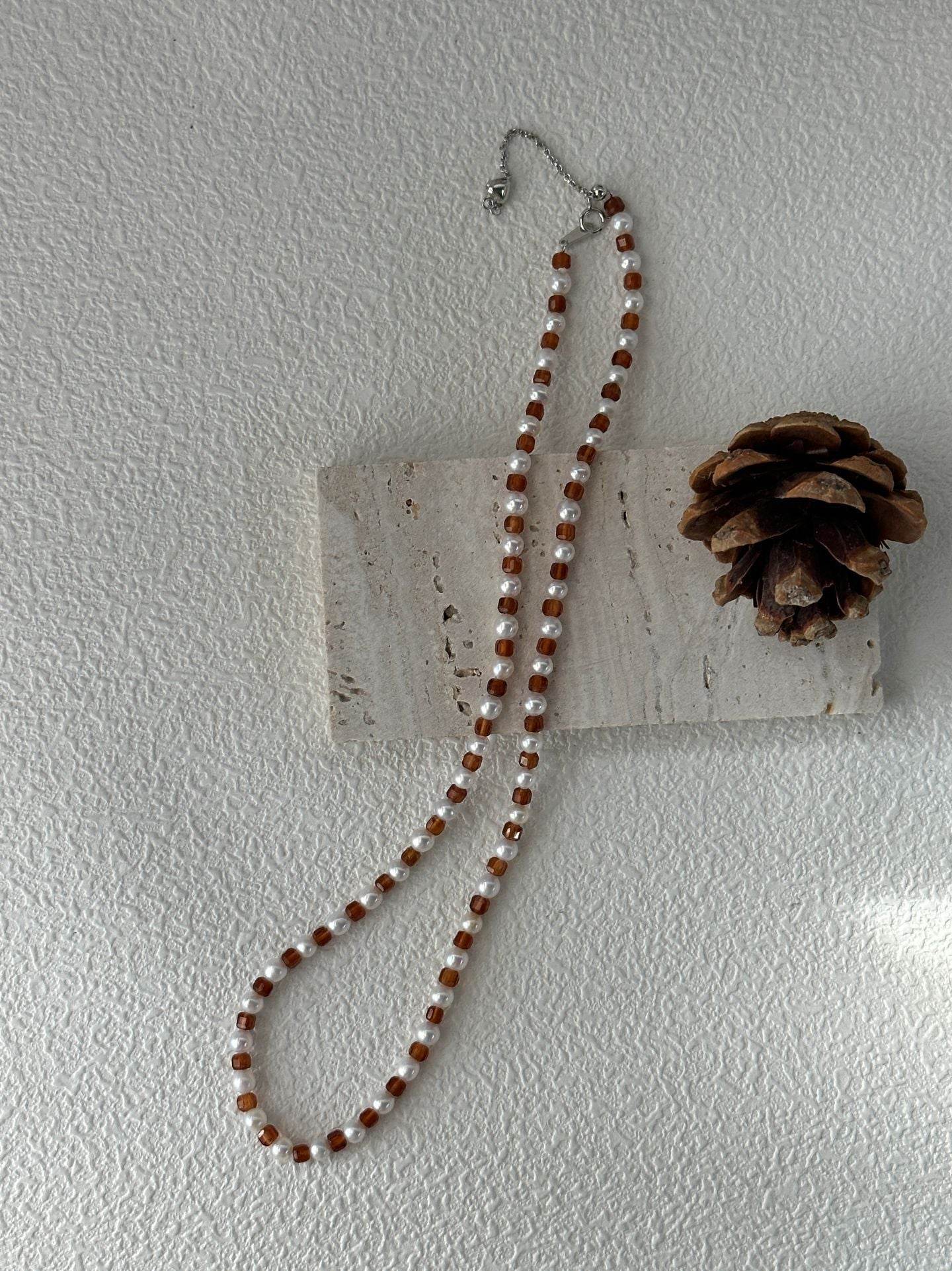Garnet Glow Pearl Necklace - SOLIS