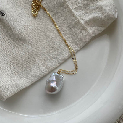 Bold Drop Baroque Pearl Necklace - SOLIS
