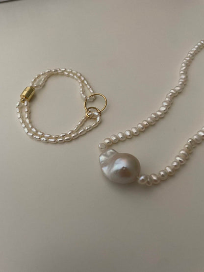 Centerpiece Baroque Pearl Necklace - SOLIS