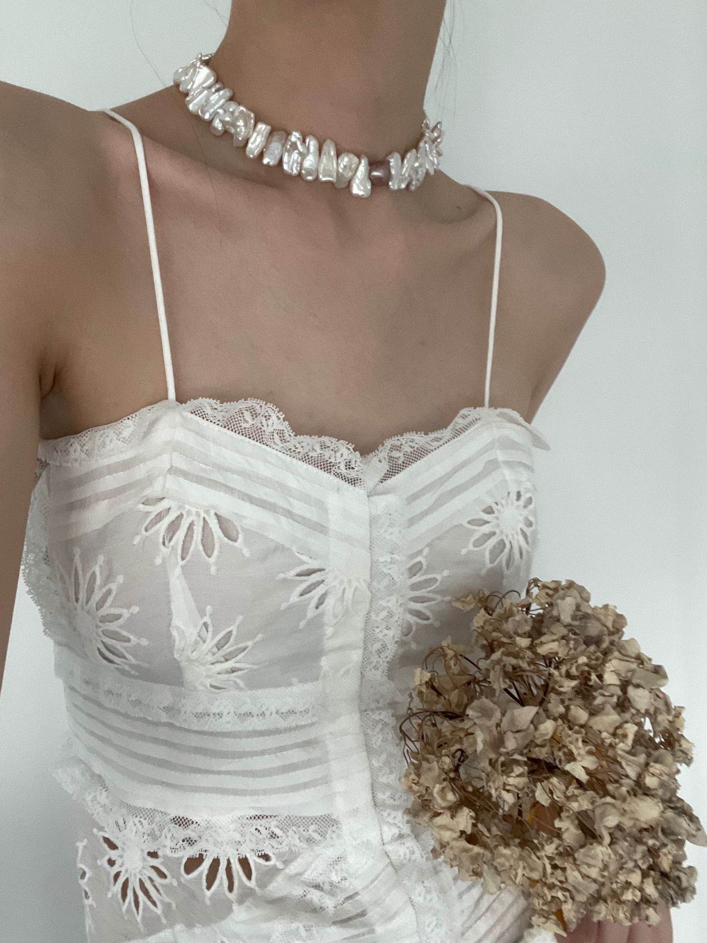 Petal Sun Pearl Necklace - SOLIS