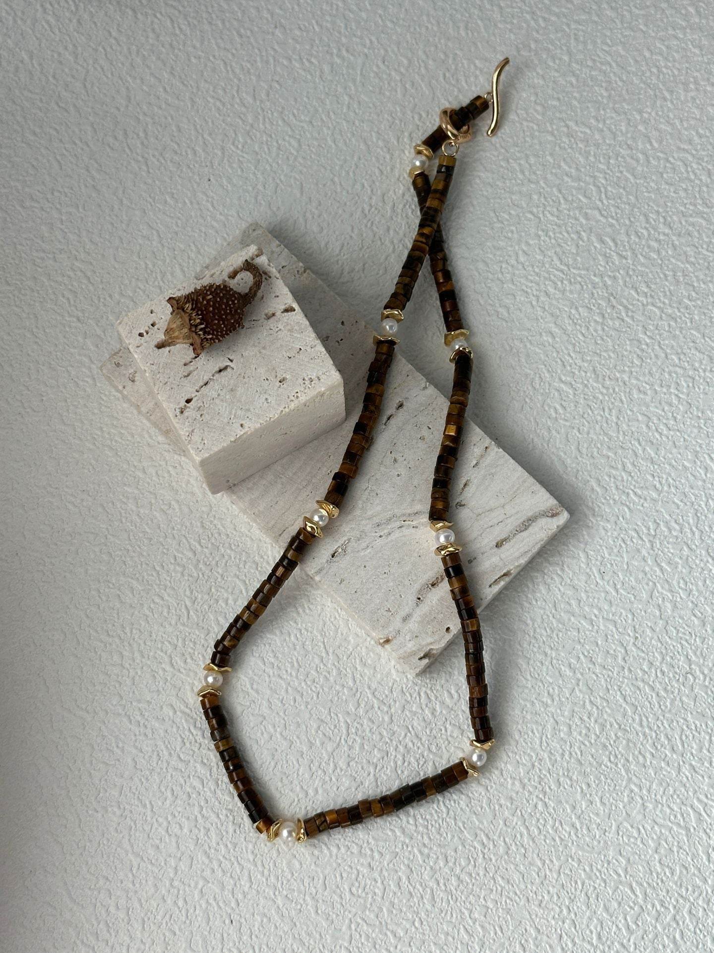 Caramel Stone Pearl Necklace - SOLIS