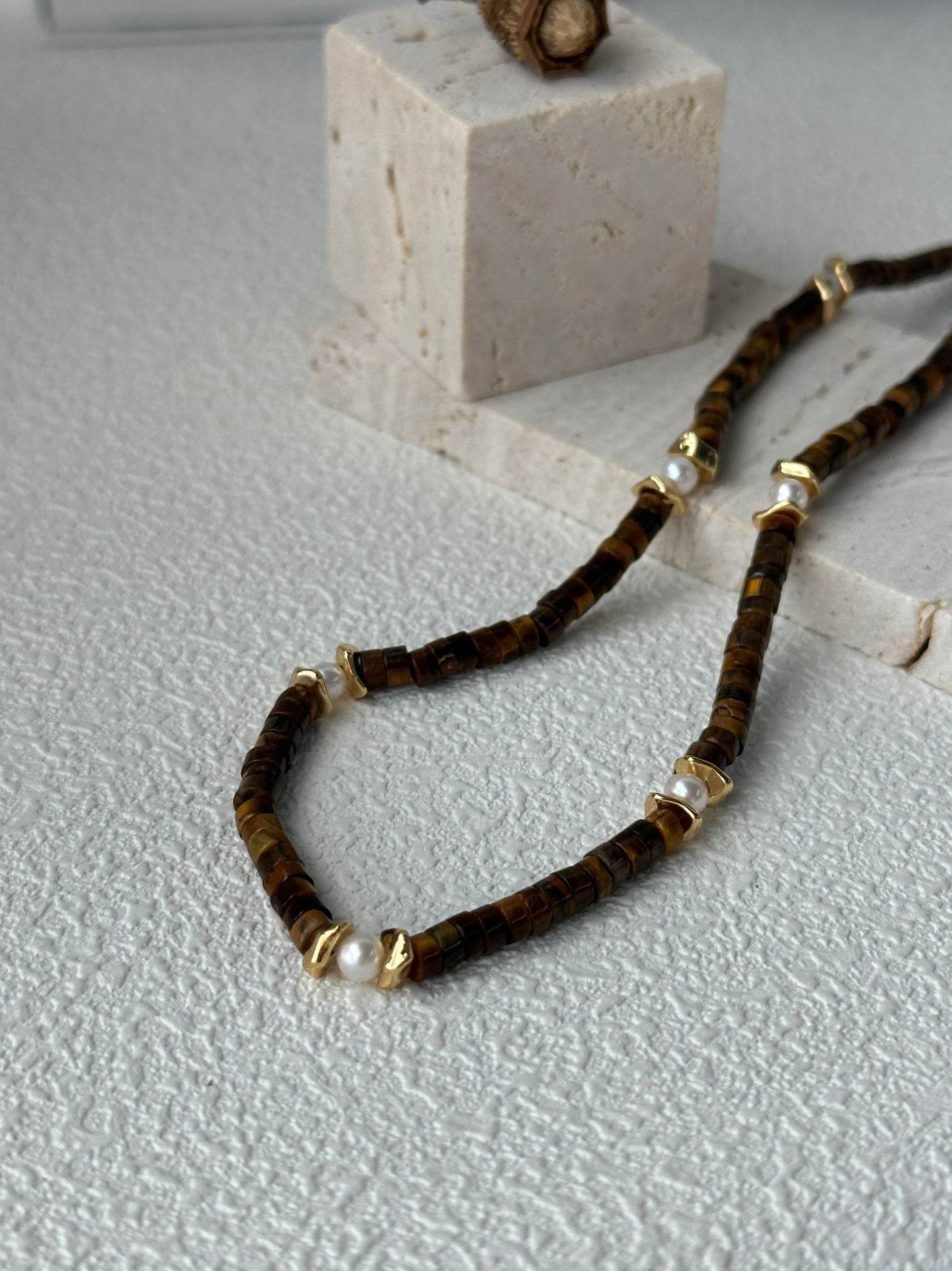 Caramel Stone Pearl Necklace - SOLIS