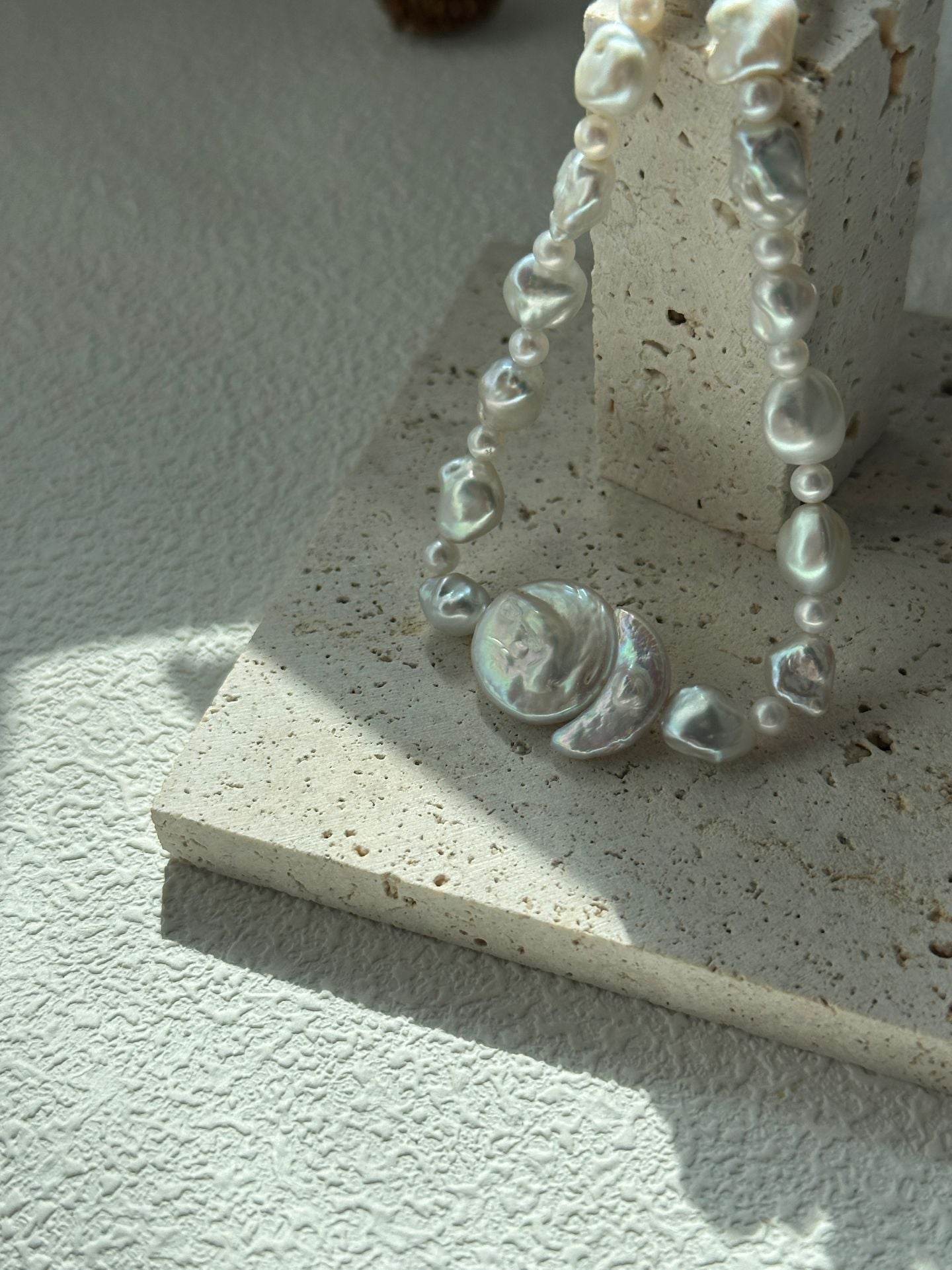 Solstice | Sun & Moon Pearl Pendant Necklace in 925 Silver - SOLIS