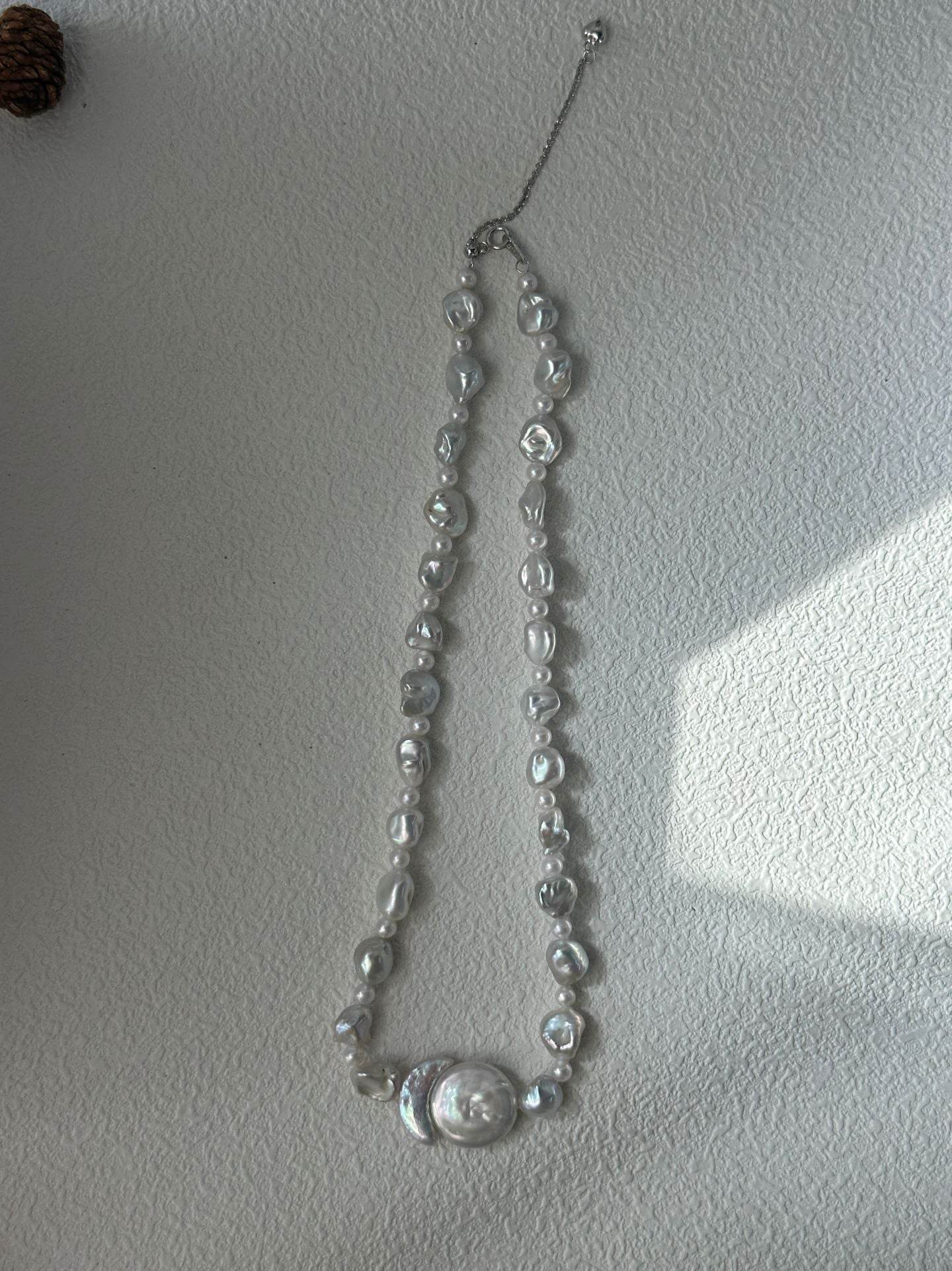 Solstice | Sun & Moon Pearl Pendant Necklace in 925 Silver - SOLIS