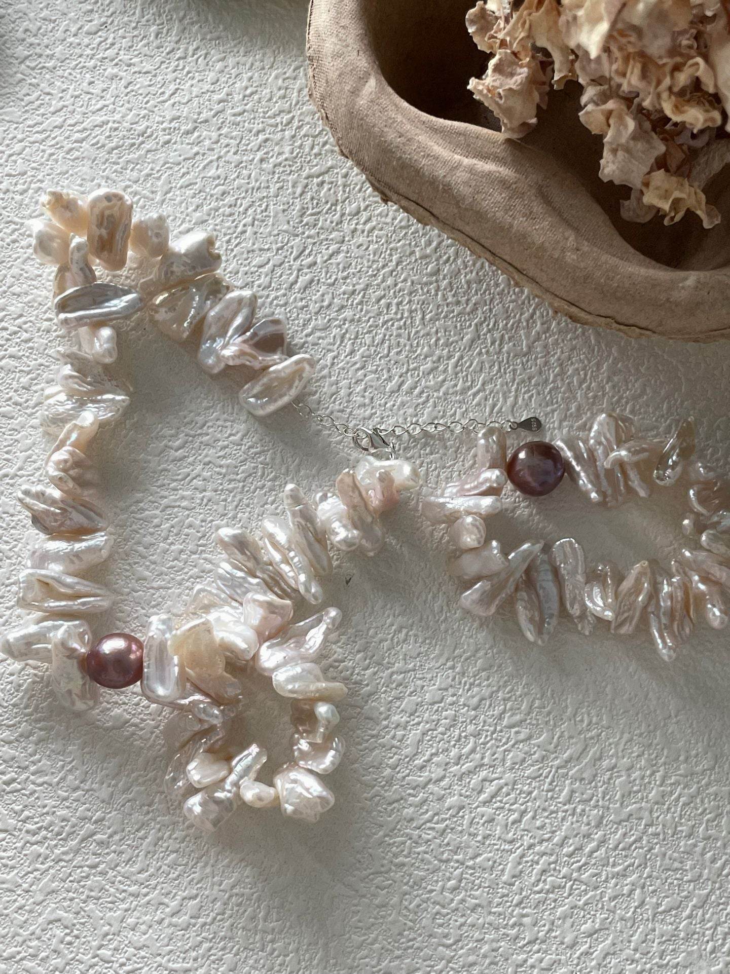 Sunburst Bloom – Petal-Shaped Baroque Pearl Bracelet - SOLIS