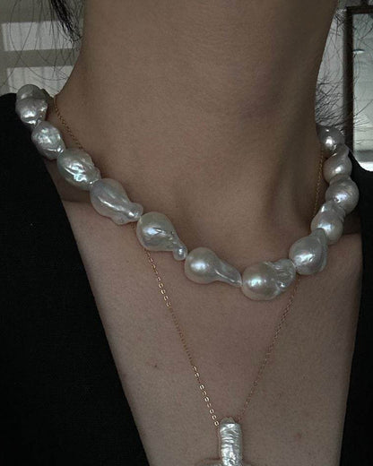 “Sculpture” – Baroque Pearl Statement Necklace - SOLIS