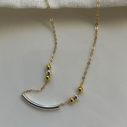 Smiley Curve Necklace - SOLIS