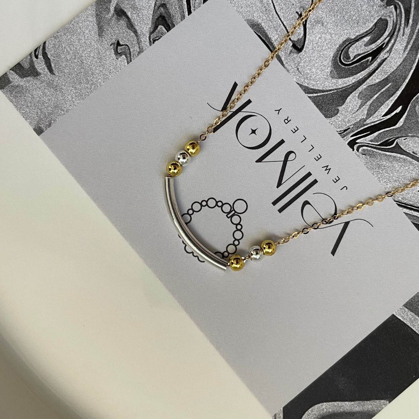 Smiley Curve Necklace - SOLIS