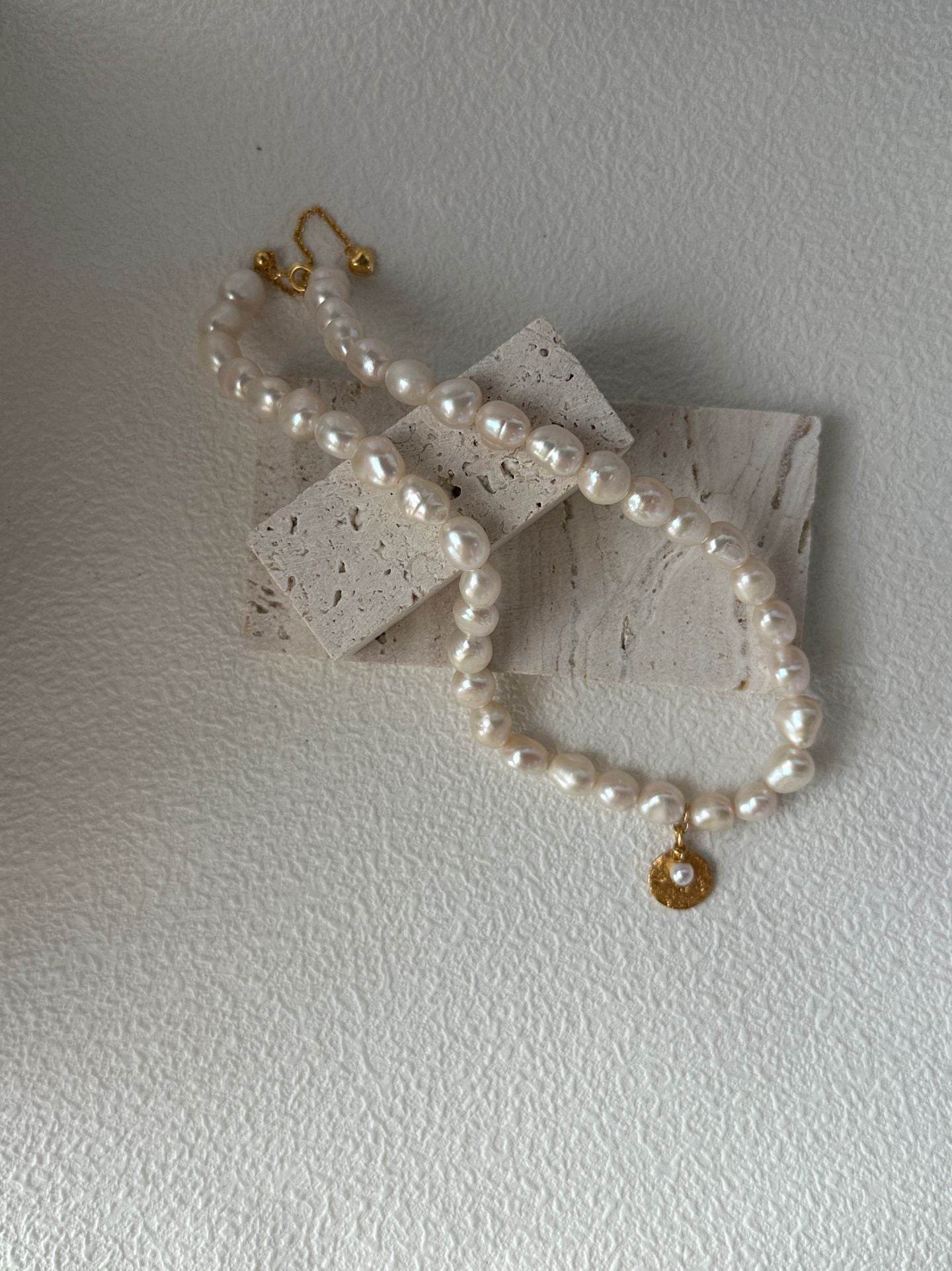 Gardener Pearl Necklace - SOLIS