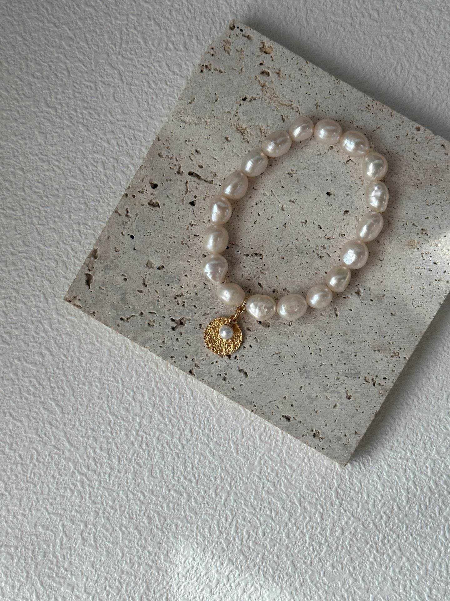 Gardener Pearl Bracelet - SOLIS