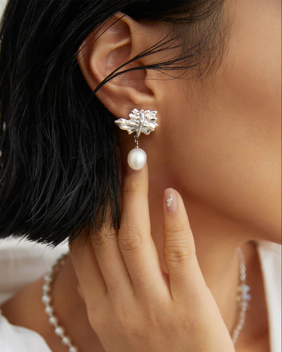 Vintage-Inspired Sterling Silver Pearl Drop Earrings - SOLIS MOOD