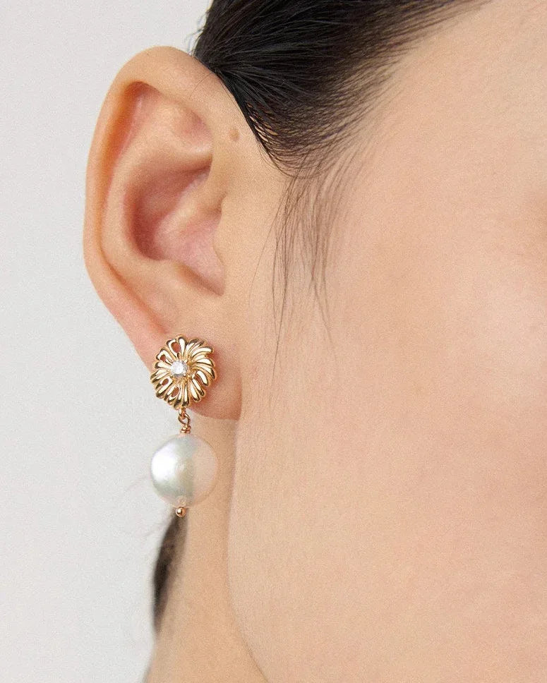 Vintage Gold Pearl Drop Earrings – 925 Silver - SOLIS MOOD