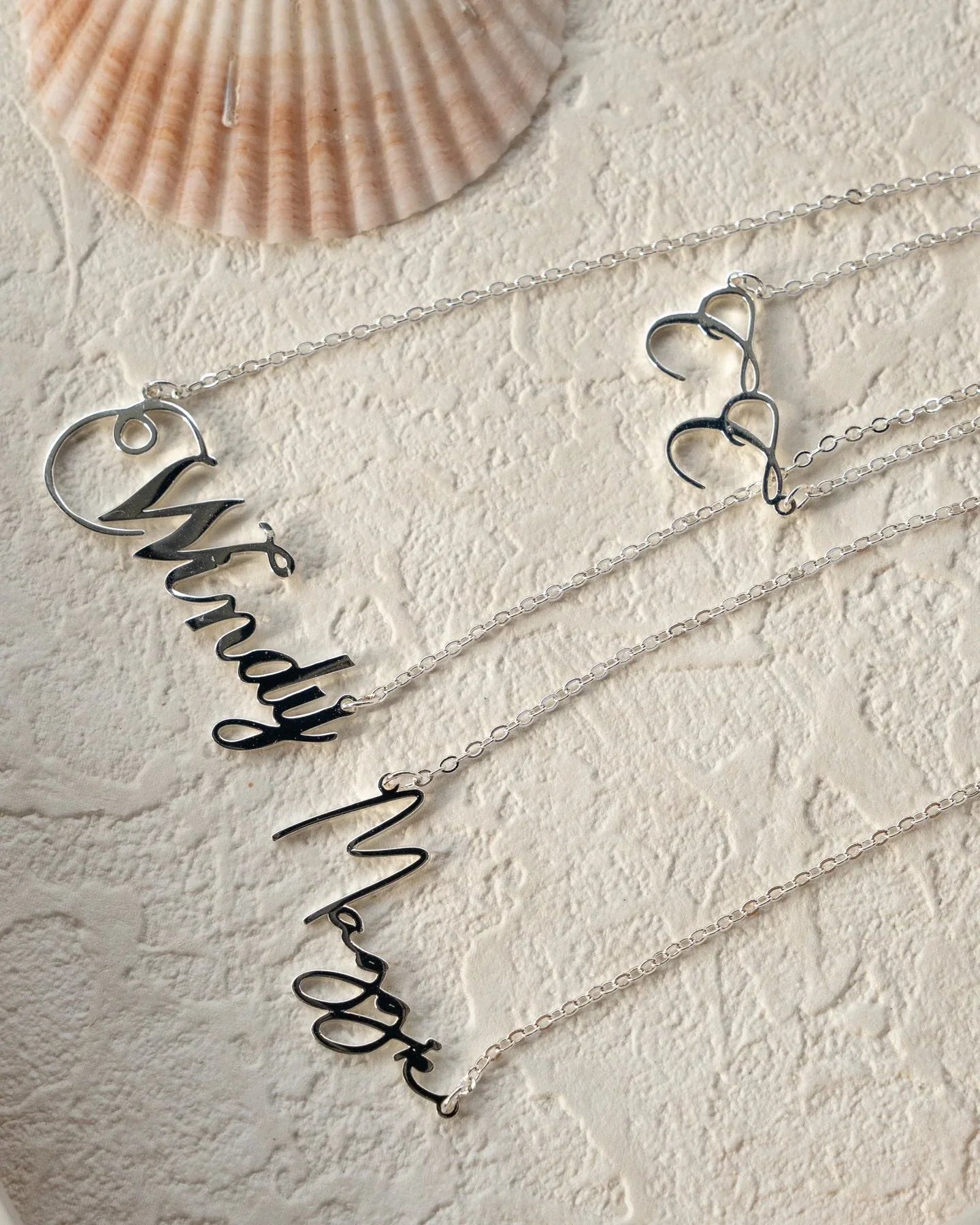 Minimal Custom Name Necklace – 18K Gold Vermeil on 925 Silver - SOLIS MOOD