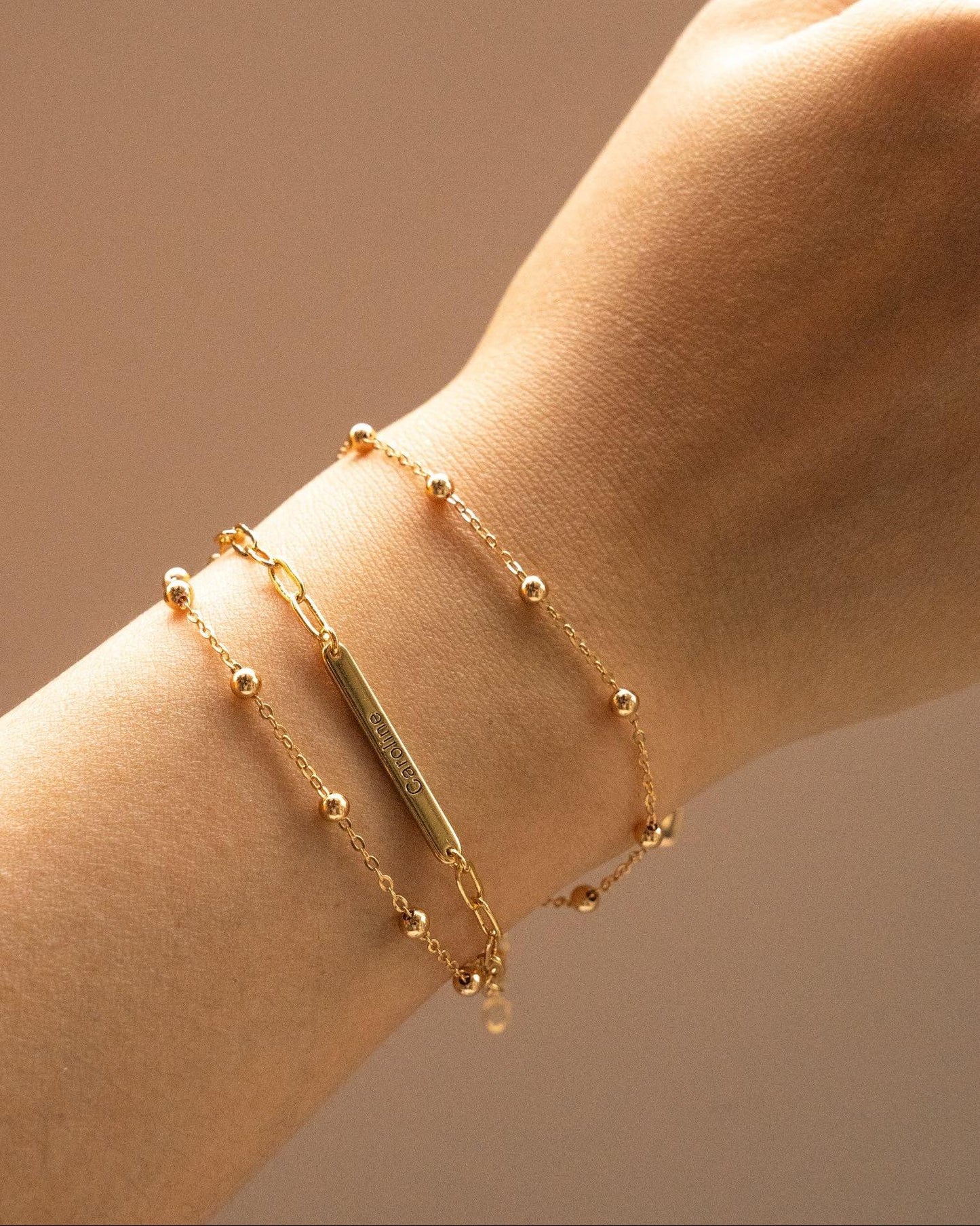 Personalized 18K Gold Vermeil Name Bracelet — Custom Engraved Plate Design - SOLIS MOOD