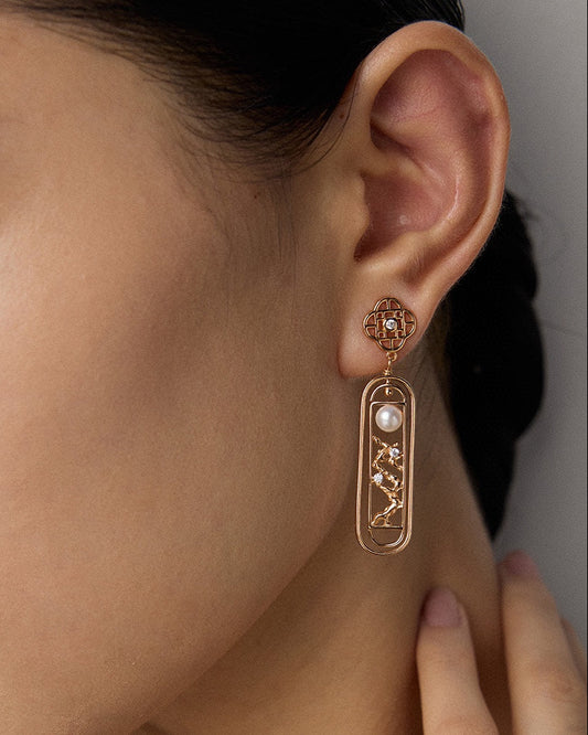 Quiet Lattice Pearl Drop Earrings