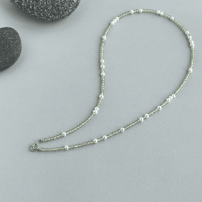 Trace · Seed Necklace · Olive & Pearl - SOLIS