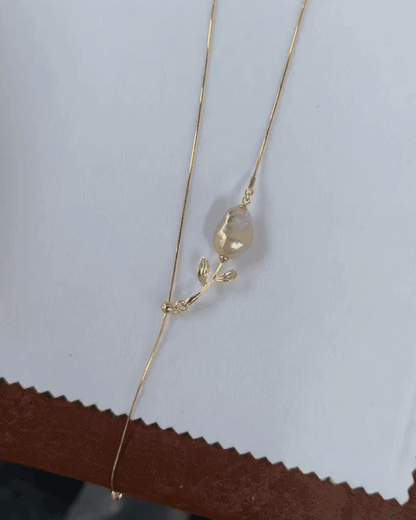 Private Treasure · Golden Bloom Rose · Necklace - SOLIS