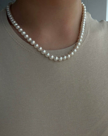 Private Treasures · Classic Pearl Strand - SOLIS