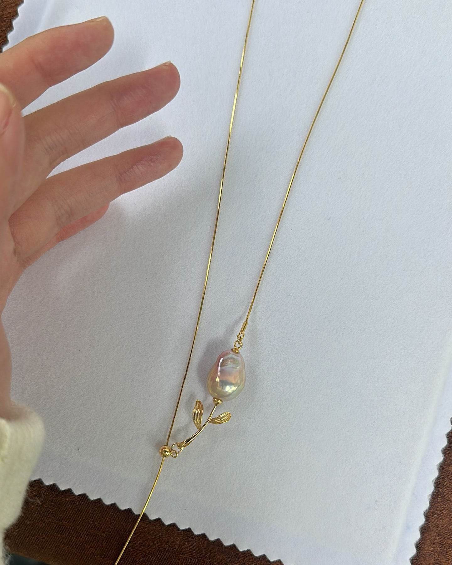 Private Treasure · Golden Bloom Rose · Necklace - SOLIS