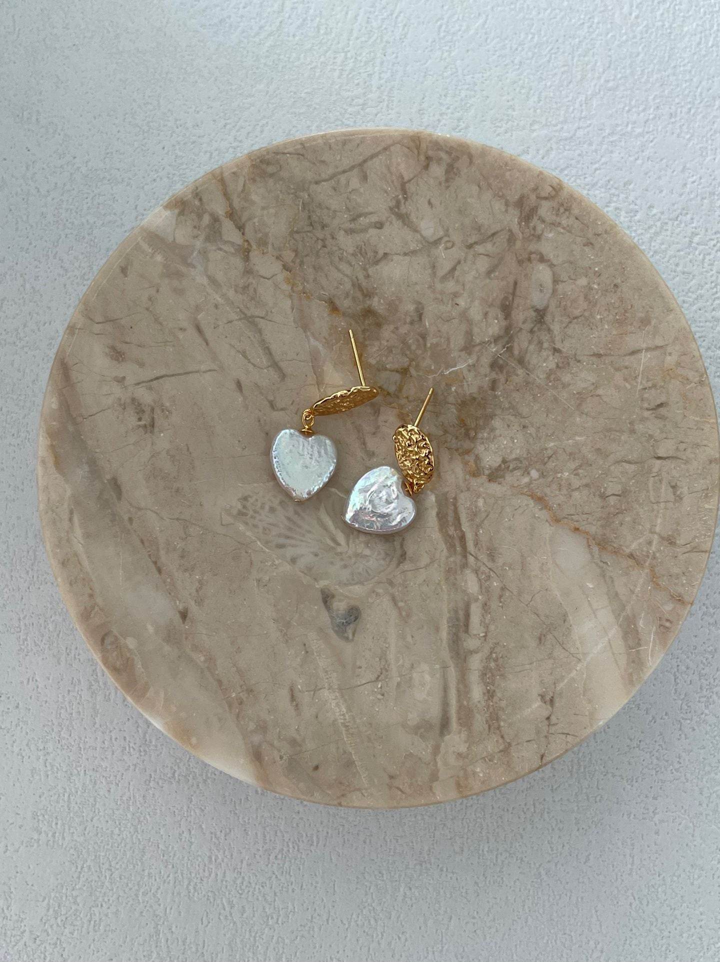 Heart of Pearl Earrings – 18K Gold Vermeil - SOLIS