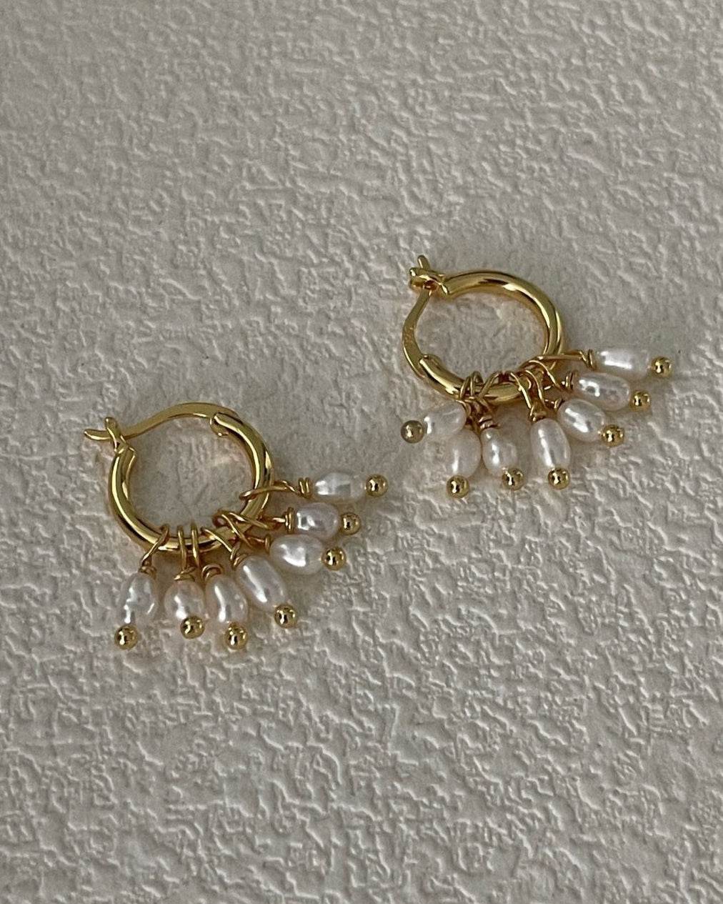 Bud Pearl Hoops - SOLIS