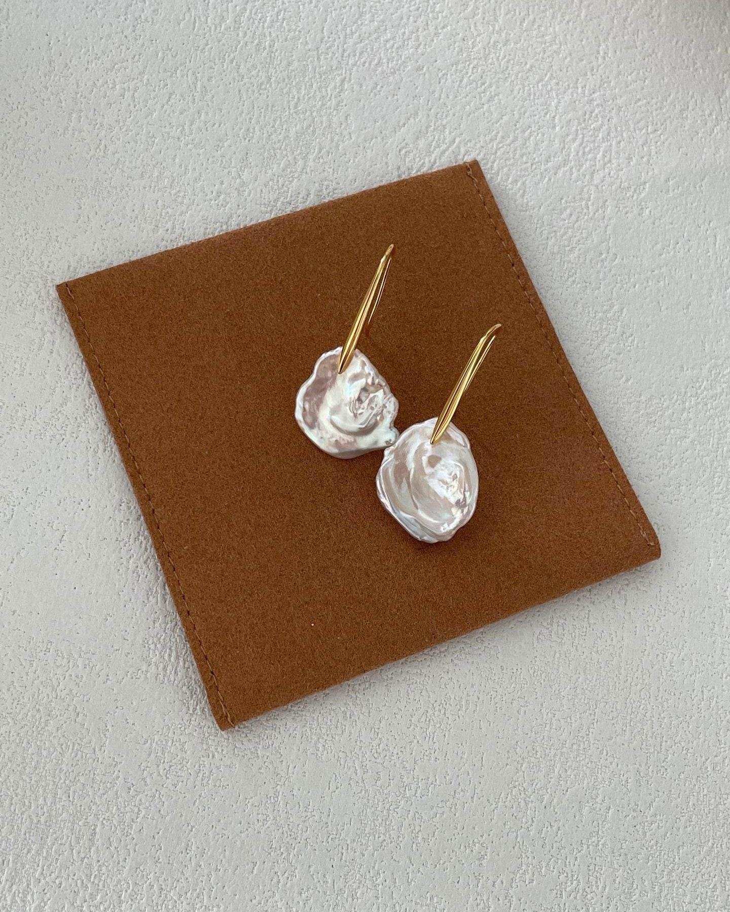 Petal Drop Earrings – 18K Gold Vermeil - SOLIS