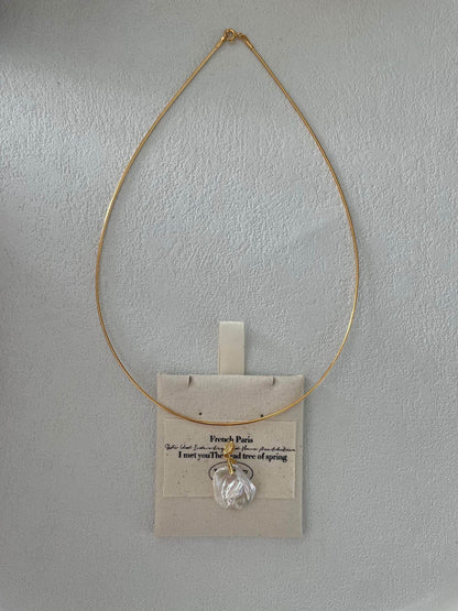 Petal Drop Necklace – 18K Gold Vermeil Choker - SOLIS