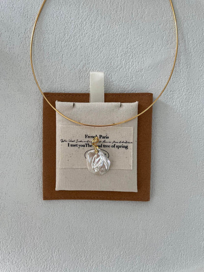 Petal Drop Necklace – 18K Gold Vermeil Choker - SOLIS