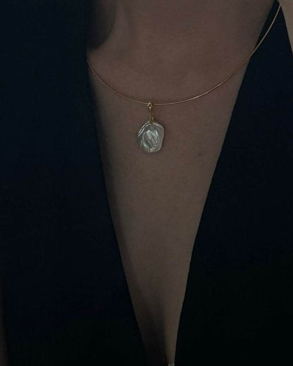 Petal Drop Necklace – 18K Gold Vermeil Choker - SOLIS