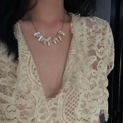 Irregular Baroque Pearl Smile Necklace - SOLIS