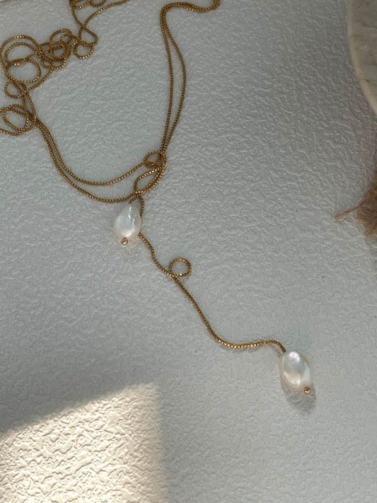 Flowline Pearl Necklace - SOLIS