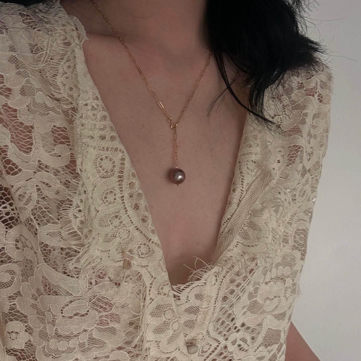 “Violet Drop” Single Pearl Necklace - SOLIS