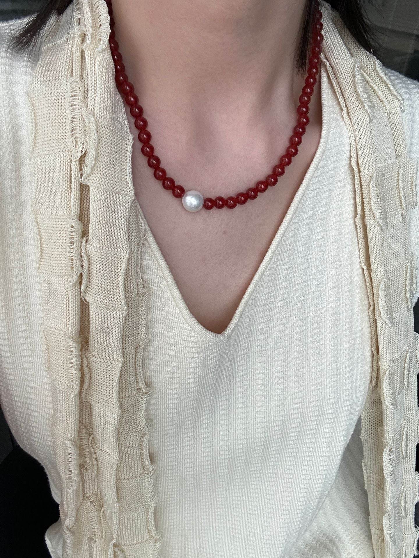 “Vermilion” Red Agate & Pearl Center Necklace - SOLIS