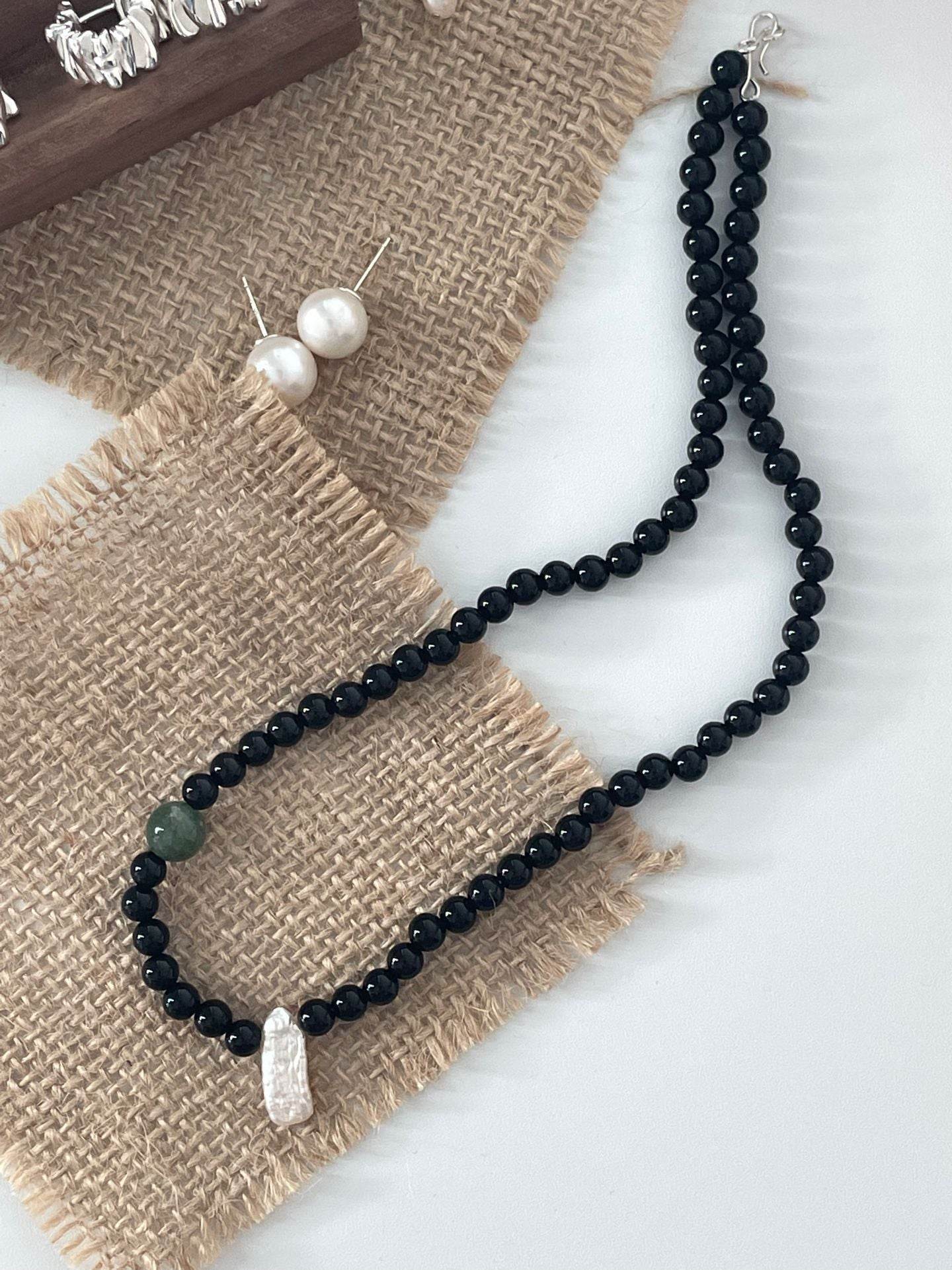 “Shadow & Light” Black Onyx Pearl Necklace - SOLIS