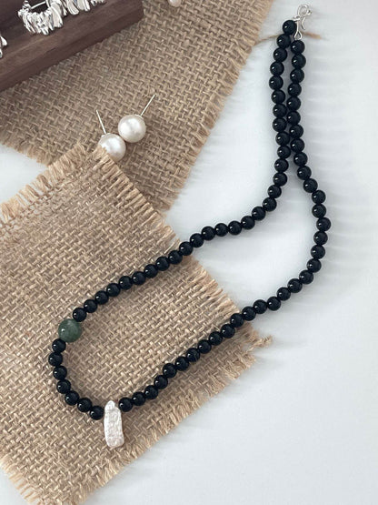 “Shadow & Light” Black Onyx Pearl Necklace - SOLIS