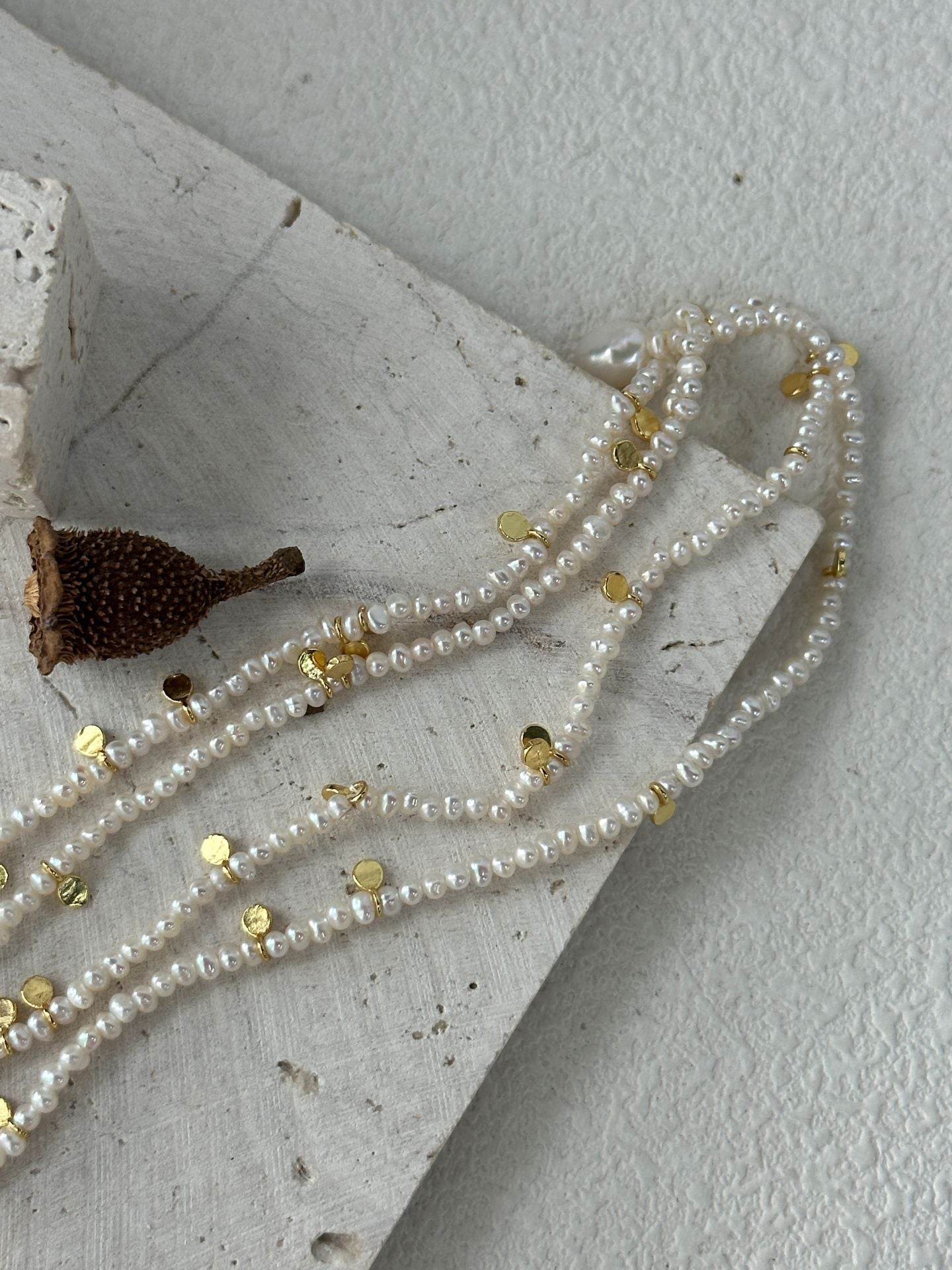 Floating Grace · Dual-Layer Pearl Chain Necklace - SOLIS