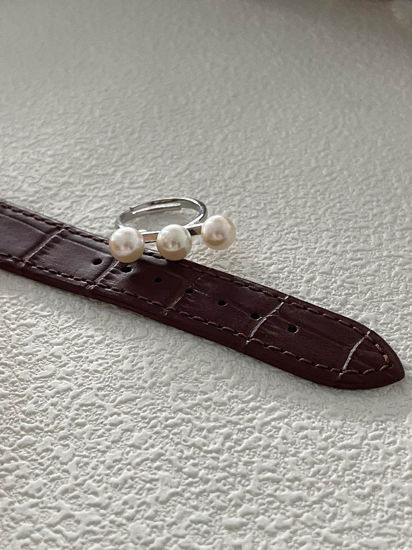 Still · Balance Ring - SOLIS