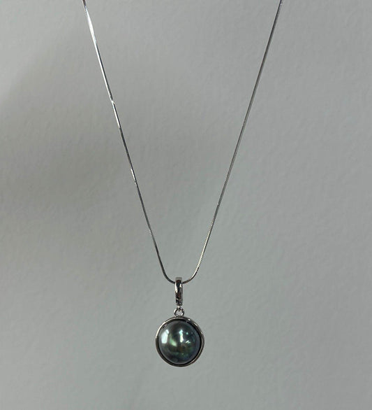 Private Treasures ·Rare Tahitian Pearl Pendant · Studio Exclusive · Only 1 in Stock - SOLIS
