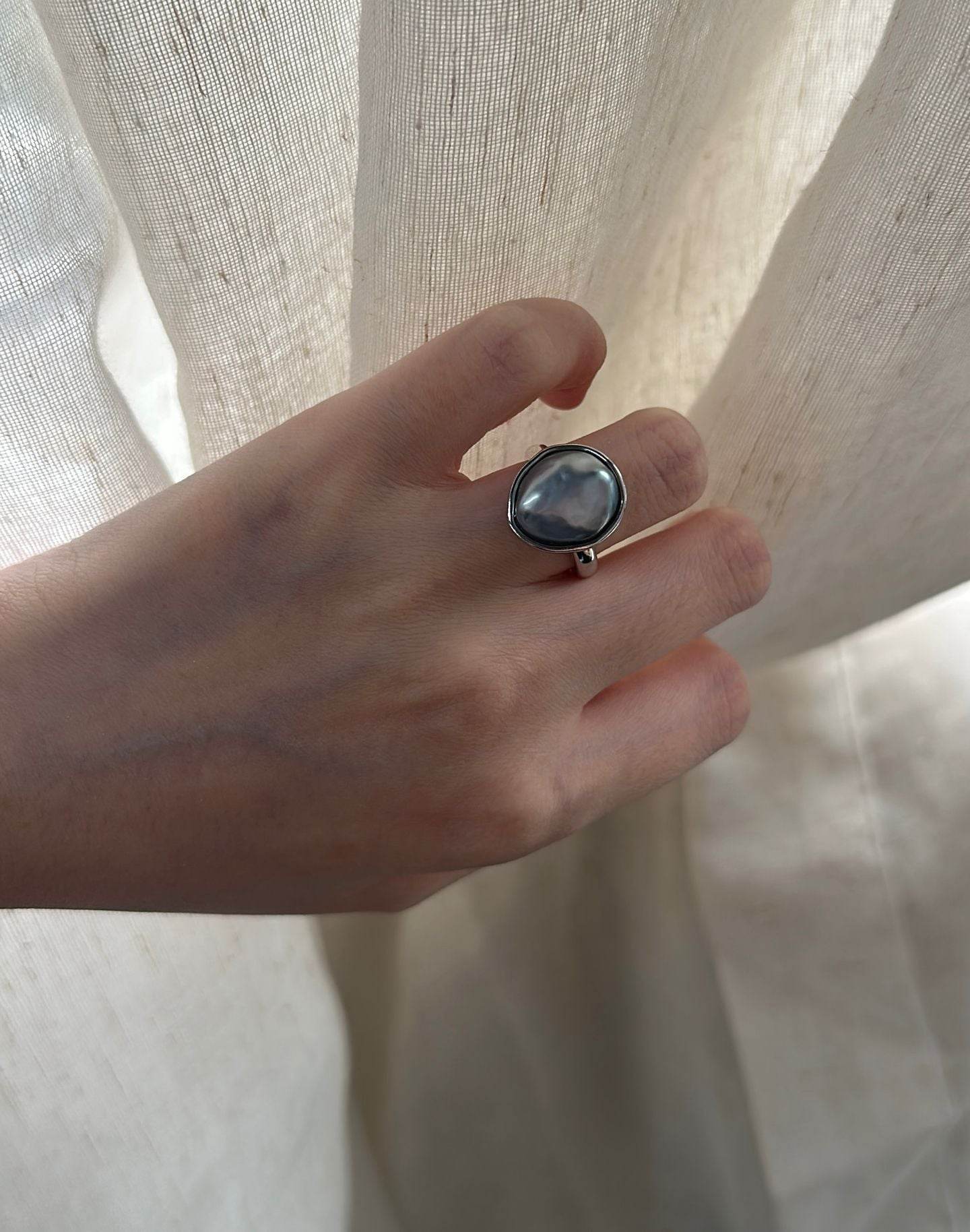 Private Treasures・Tahitian Pearl Statement Ring – One of a Kind - SOLIS