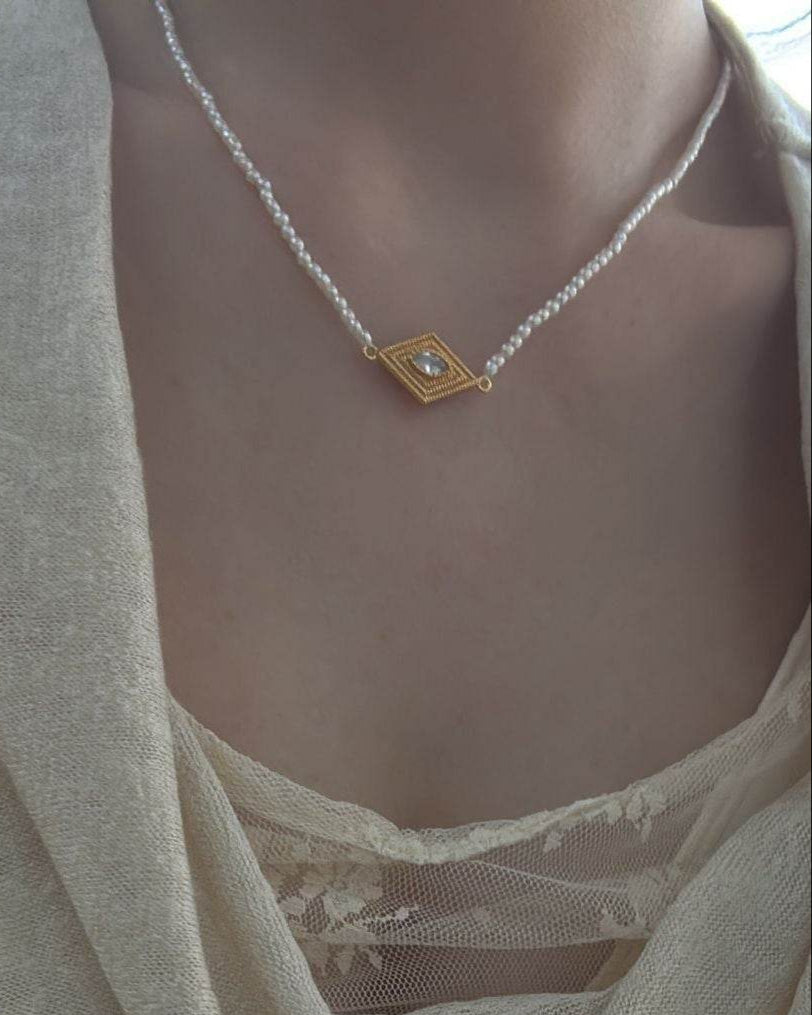 Greek Eye – Pearl Beaded Necklace - SOLIS