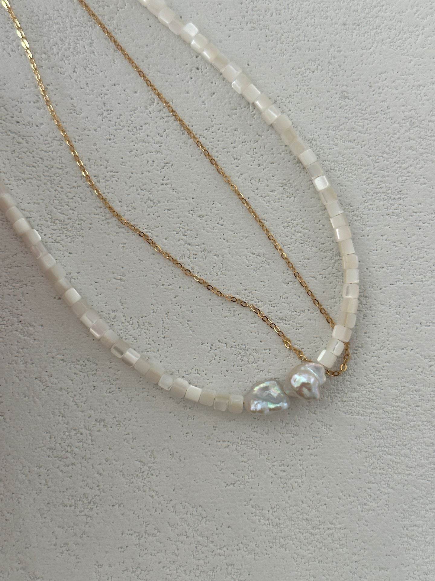 Sugar Shell · Layered Pearl Necklace - SOLIS