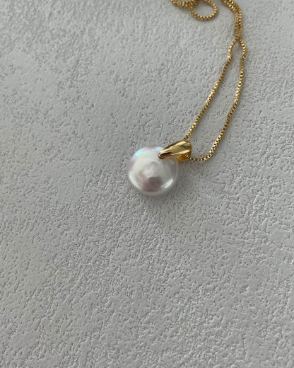 The Drop of Stillness – 14K Gold-Filled Pearl Necklace - SOLIS