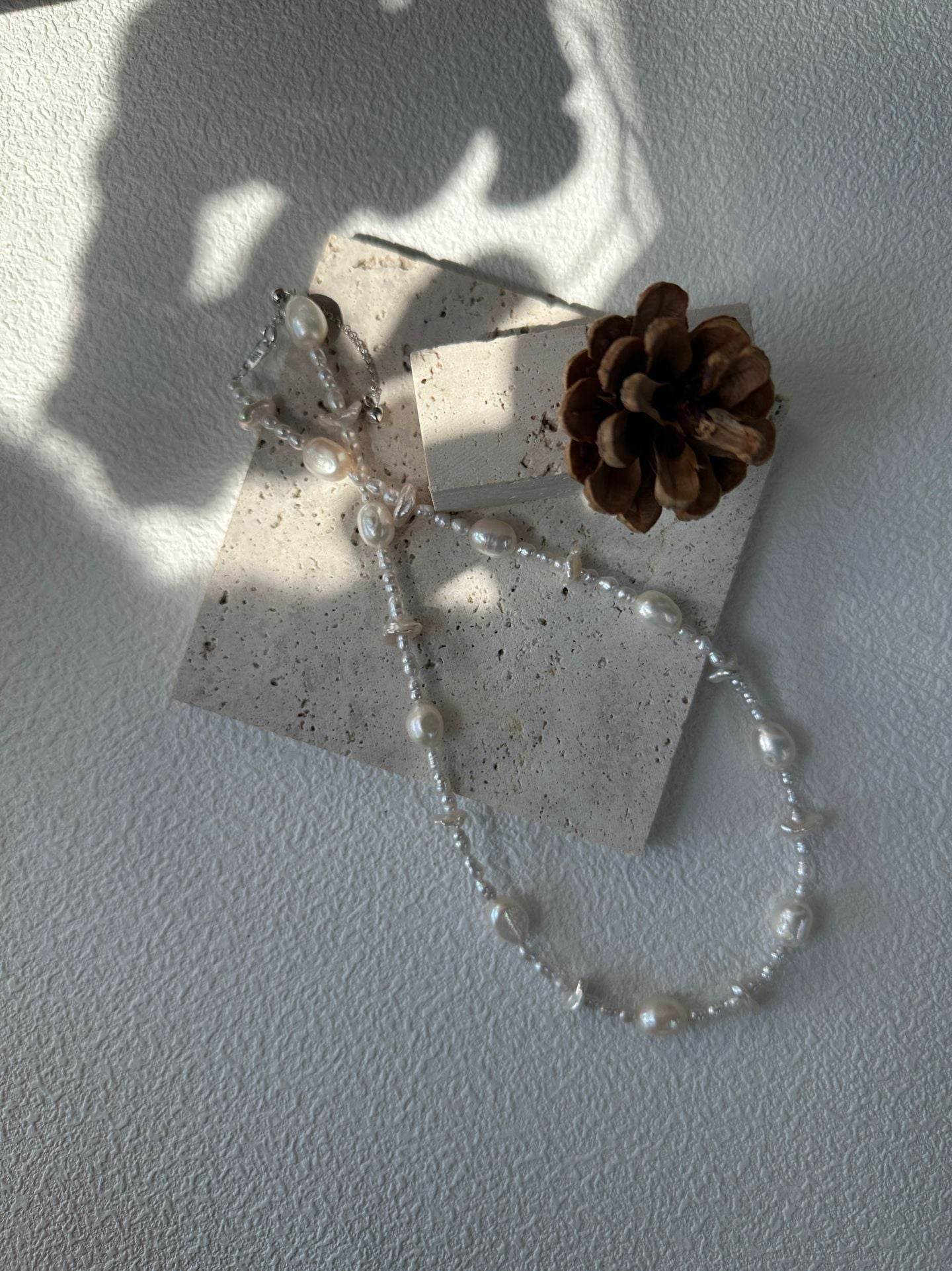 Scatter Pearl Necklace - SOLIS