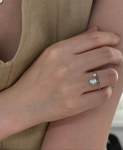 Minimal Sugar Cube Ring - SOLIS