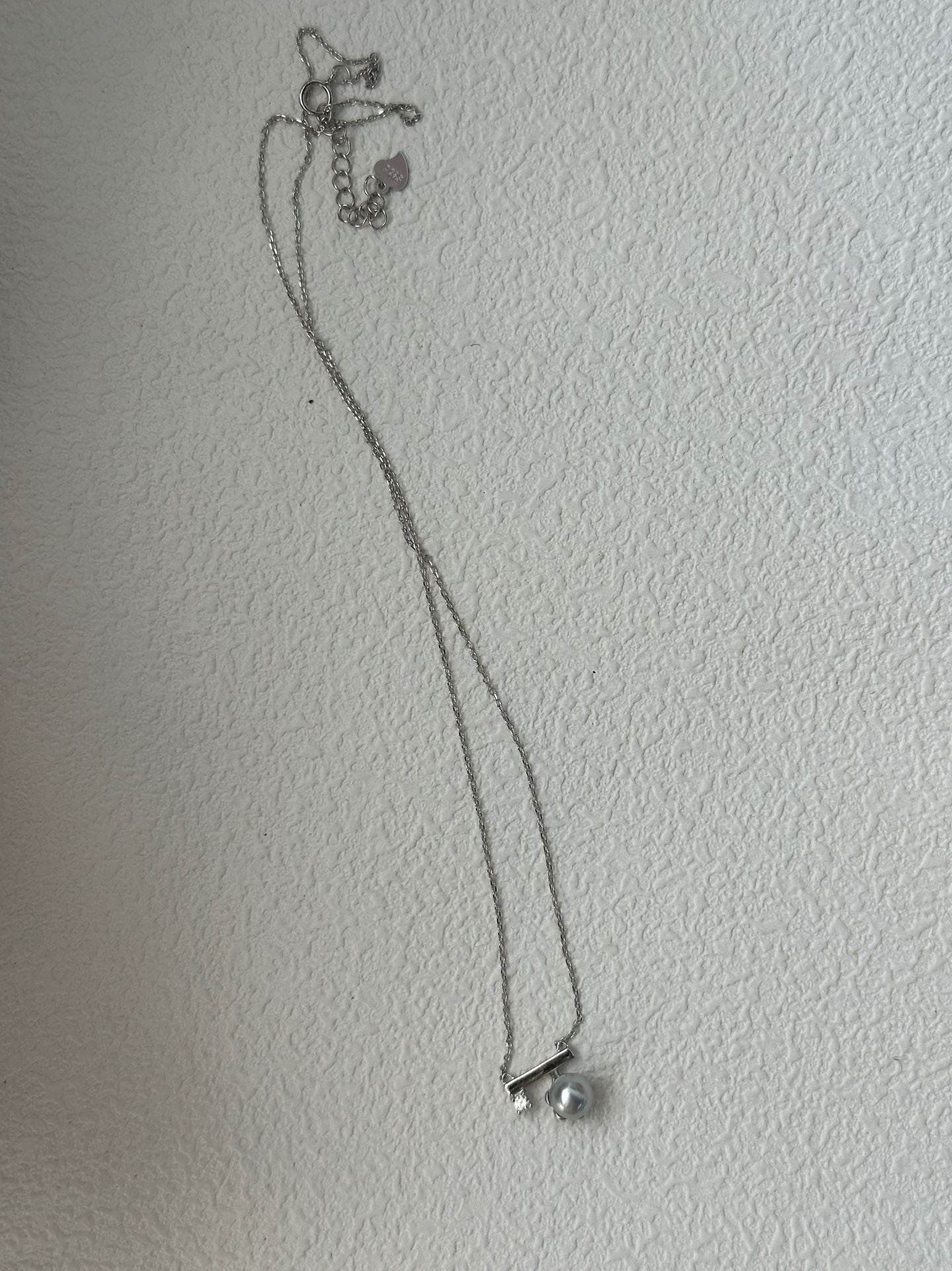 Minimal Sugar Cube Necklace - SOLIS