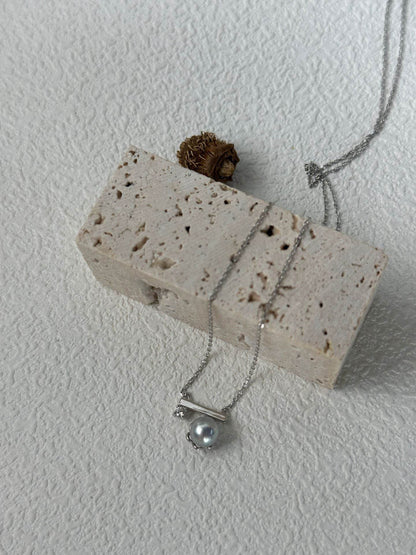 Minimal Sugar Cube Necklace - SOLIS